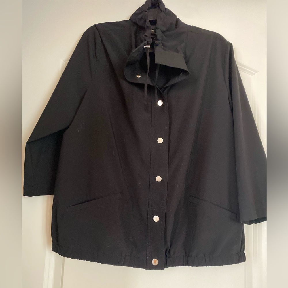 Weekend by Chico's Black Light Jacket windbreaker with Silver Buttons Sz 2/L